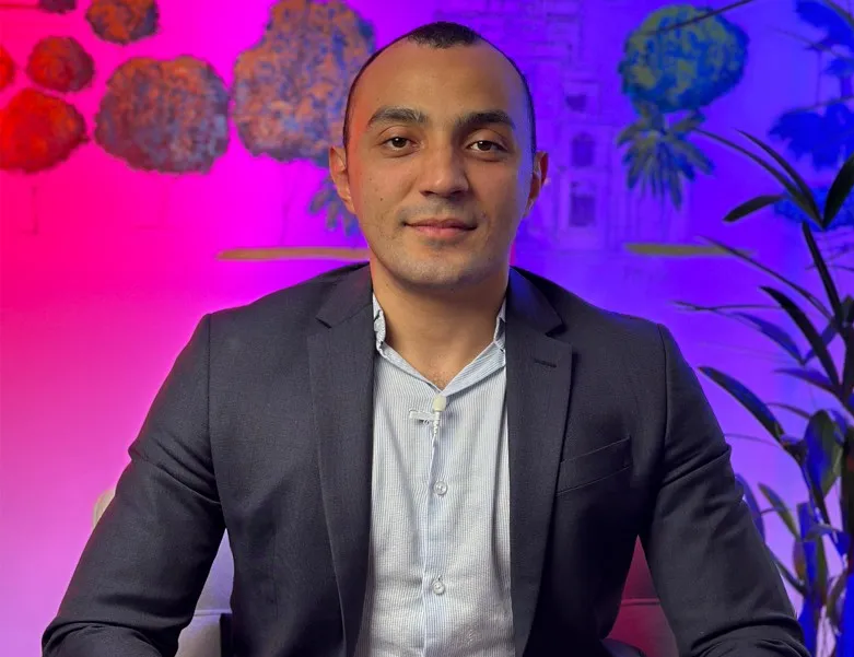 Foto do professor Dr. Matheus Meireles