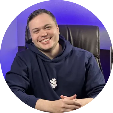 Foto do professor Dr. Augusto Coelho