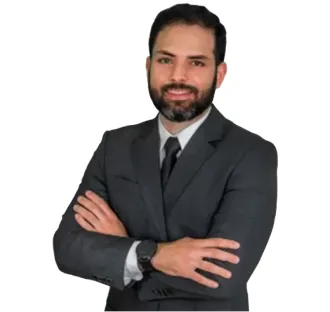 Foto do professor Dr. Eserval Rocha